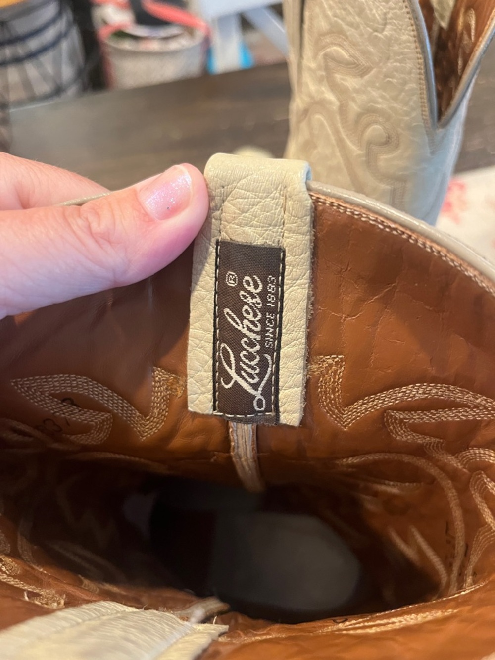 Tony Lama Cream Western Cowboy Boots with Embossed Stitching - Picture 4 of 7